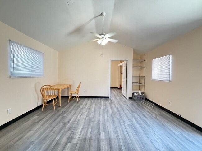 Building Photo - READY TO MOVE IN- MUST SEE - TWO CAR OFF STREET PARKING SPOTS AND UTILITIES PAID