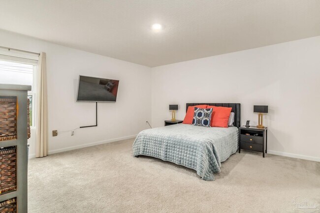 Building Photo - 6793 Paso Fino Dr