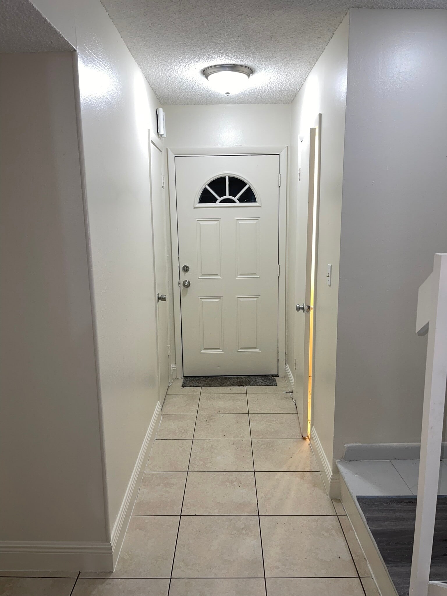 Building Photo - 5953 NW 25th Ct