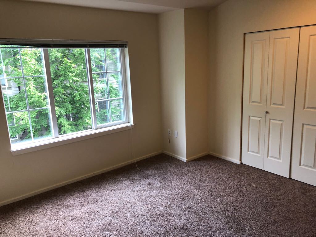 Building Photo - 18270 Northeast 97th Way