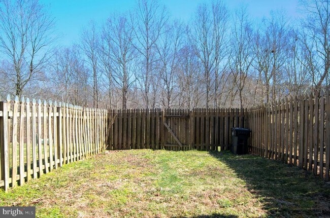 Building Photo - 12109 Stallion Ct