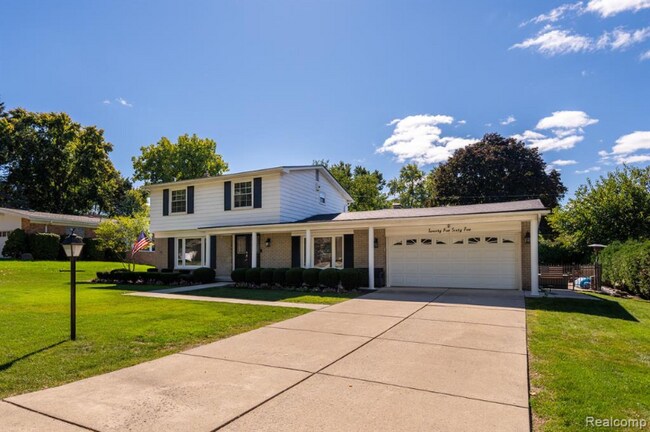 Building Photo - 2565 Alveston Dr