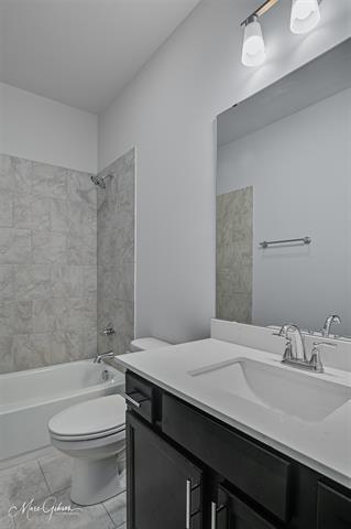 Building Photo - 3369 Grand Lake Dr