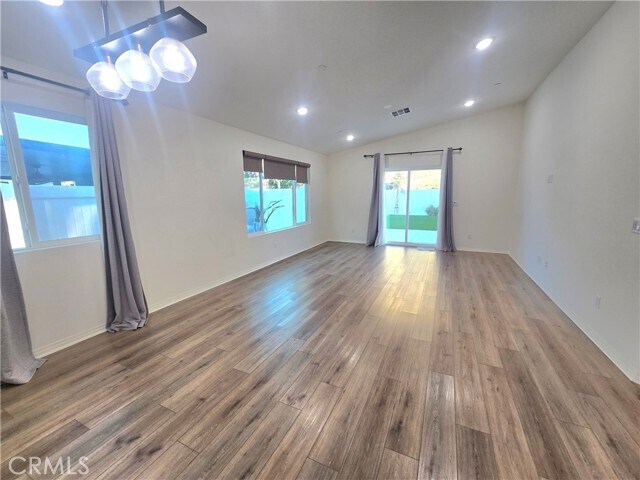 Building Photo - 6451 Canyonlands Dr