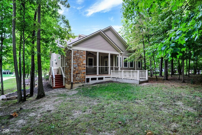 Building Photo - 16893 Oak Manor Dr
