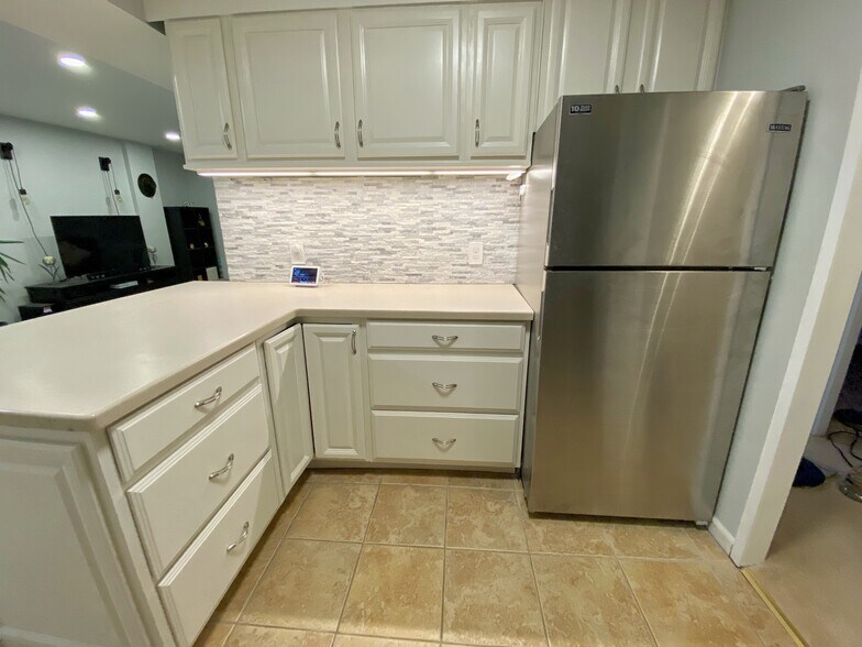 Building Photo - 5340 Holmes Run Pky