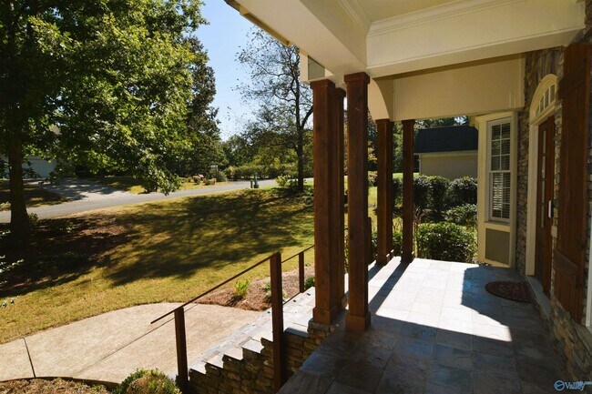 Building Photo - 79 Creekwood Dr