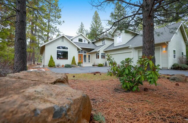 view of front - 60709 Golf Village Loop