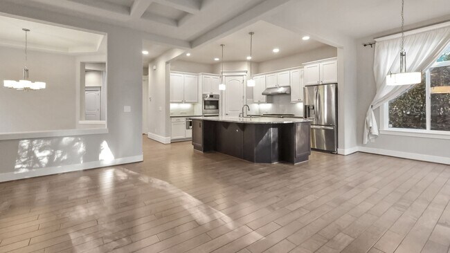 Building Photo - Stylish 4 Bedroom Layout with Office and Bonus Room