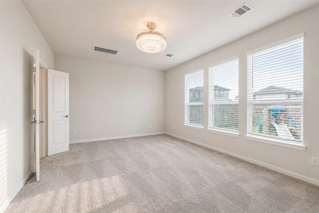 Building Photo - 9219 Edgeberry Dr