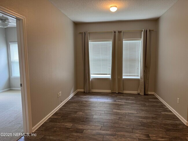Building Photo - 246 Princess Dr