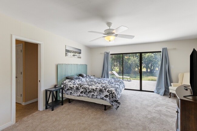 Building Photo - 1151 Ceylon Ct