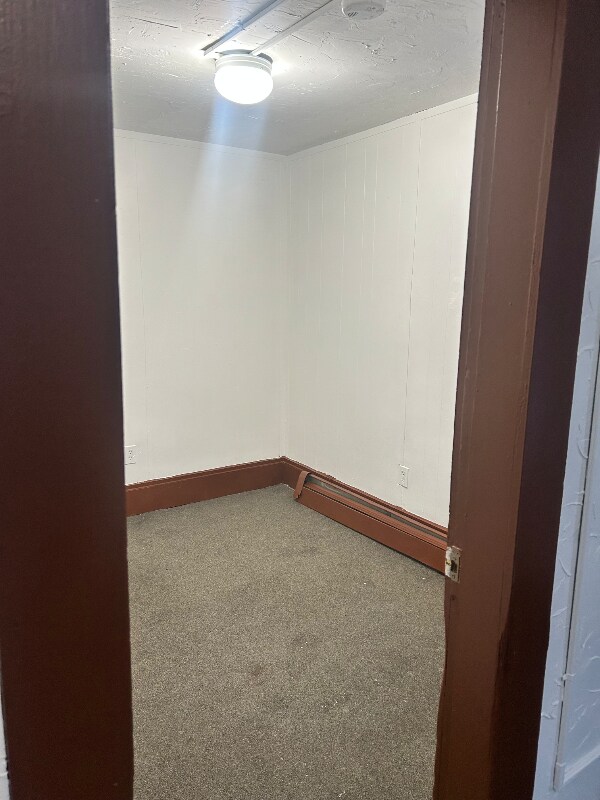 Building Photo - 68 Batchelder St