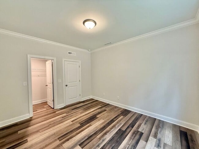 Building Photo - 1120 Copper Beech Ln