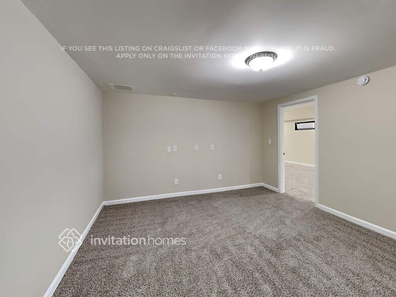 Building Photo - 4433 Wallace Cir SW