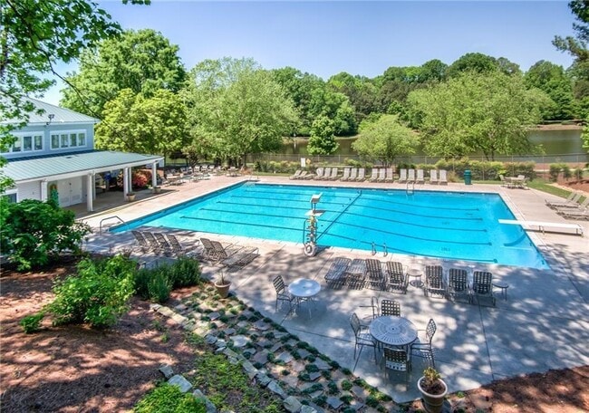 Building Photo - 105 Floss Flower Ct