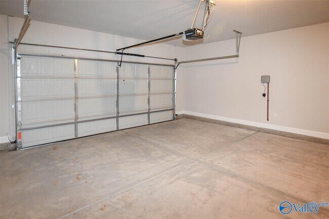Building Photo - 257 Caudle Dr