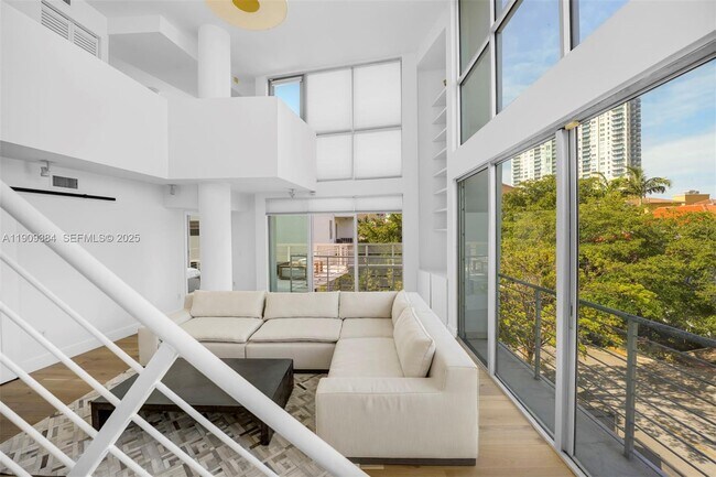 Building Photo - 221 Jefferson Ave