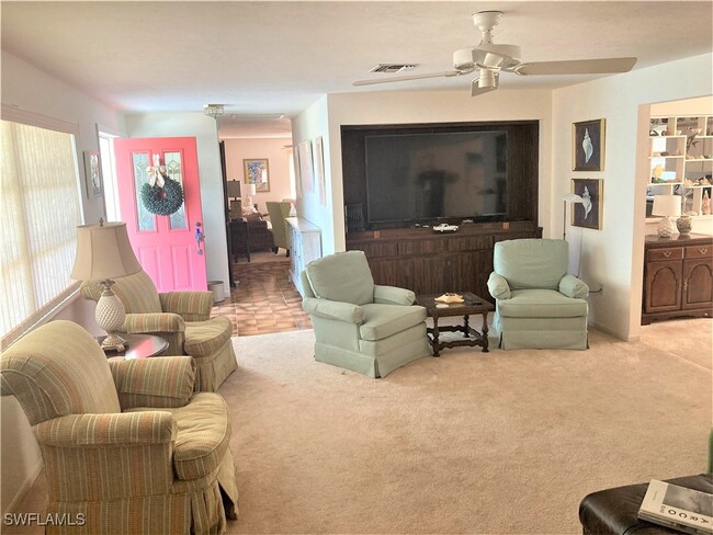 Building Photo - 1256 Mistletoe Ct