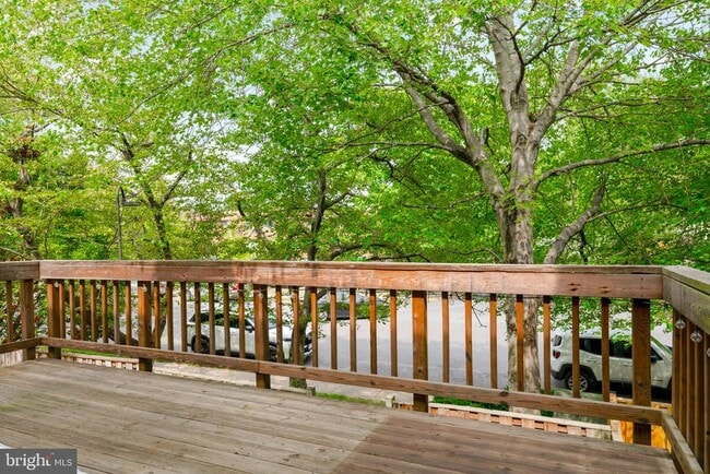 Building Photo - 8207 Cedar Landing Ct