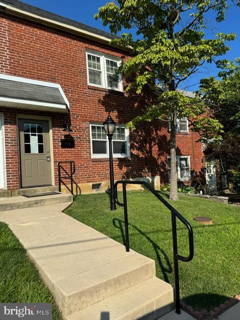 Primary Photo - 710 S Adams St