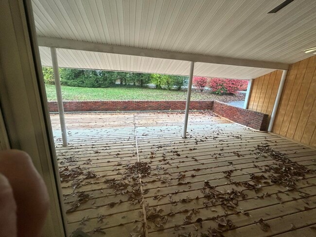 Building Photo - 104 Colby Hls Dr