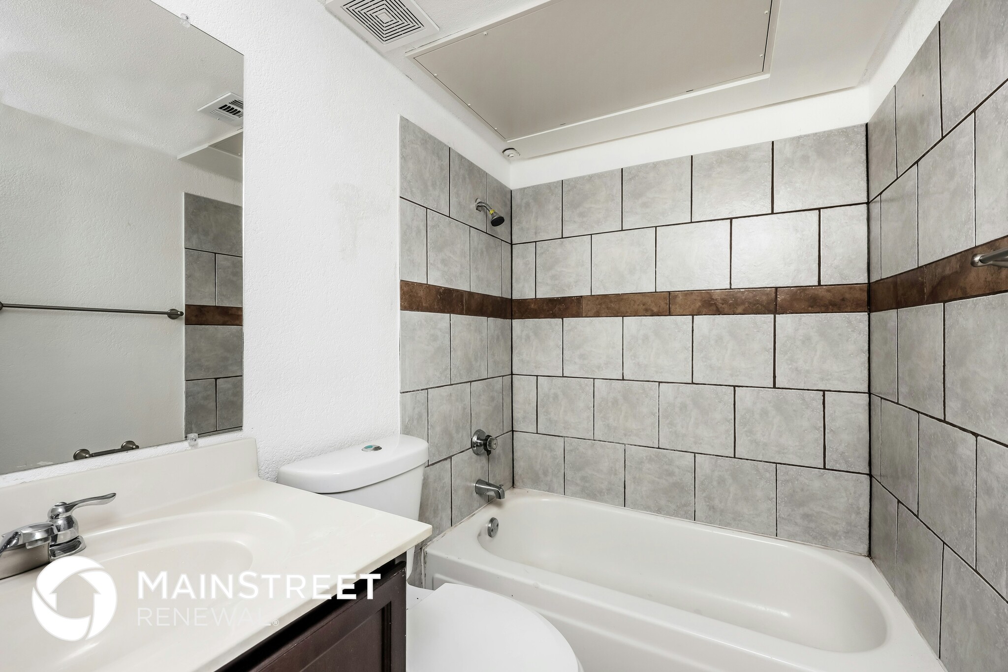 Building Photo - 9921 Cedar Mountain Cir