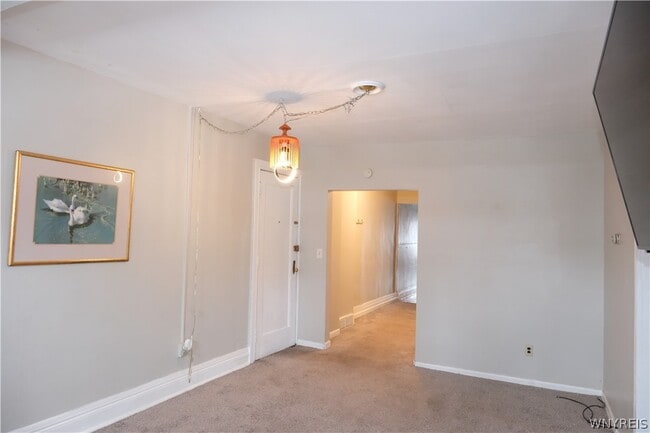 Building Photo - 82 Fargo Ave