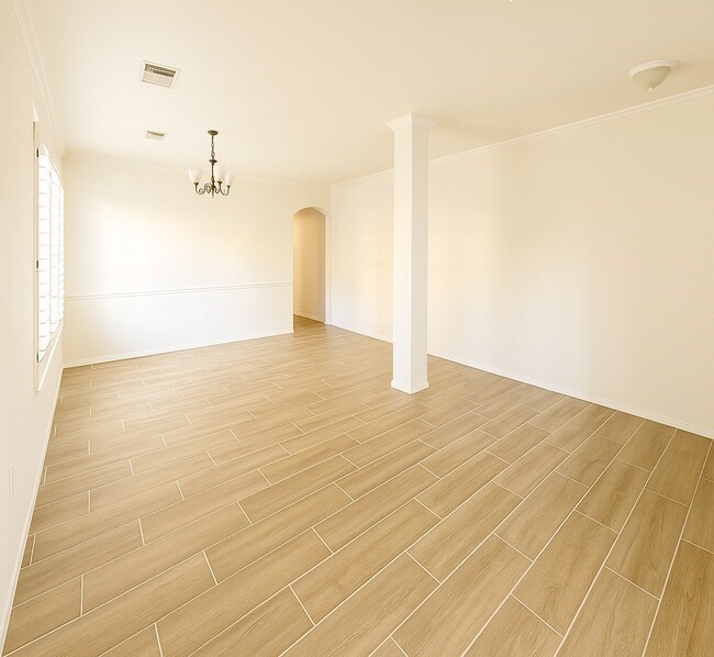 Building Photo - 12211 Bringate Ct