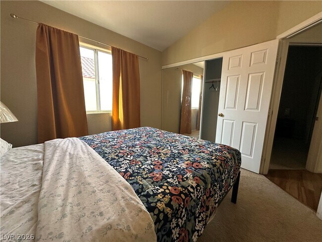 Building Photo - 3645 Penedos Dr