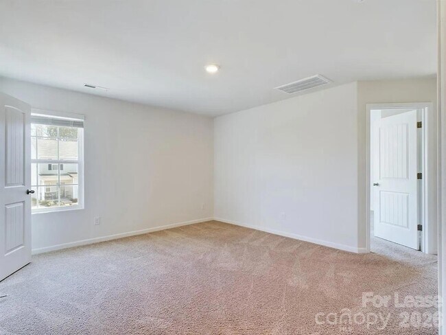 Building Photo - 6217 Ahoskie Dr