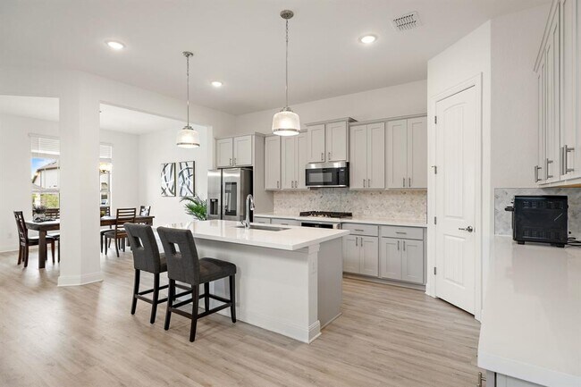 Building Photo - 2901 Oak Chase Cv