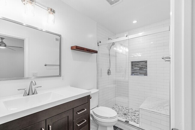 Building Photo - 1278 Stonewood Ct