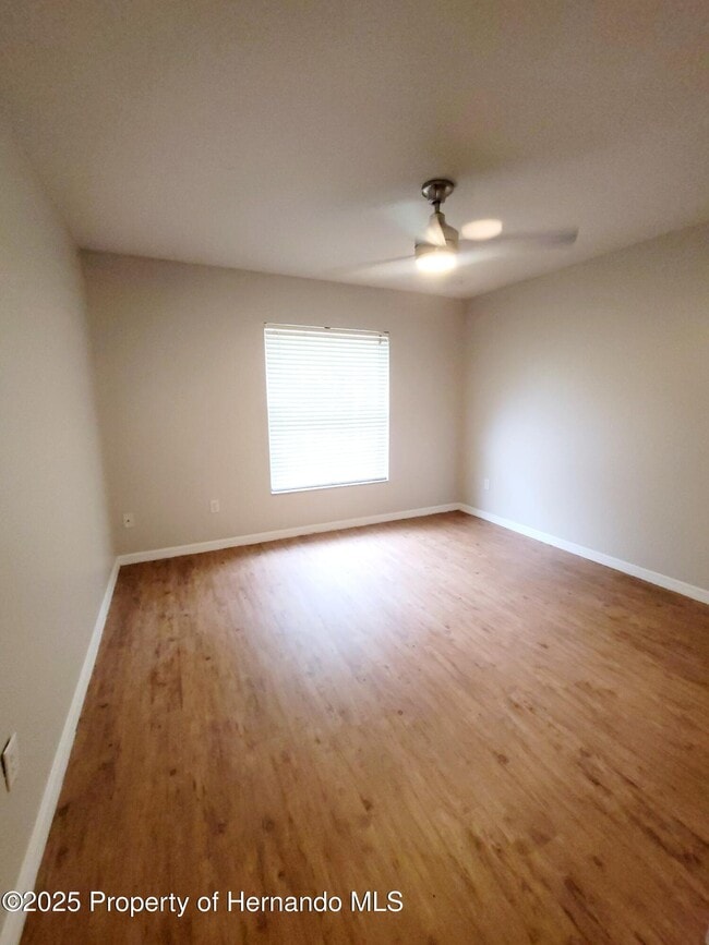 Building Photo - 1163 N Tiger Point