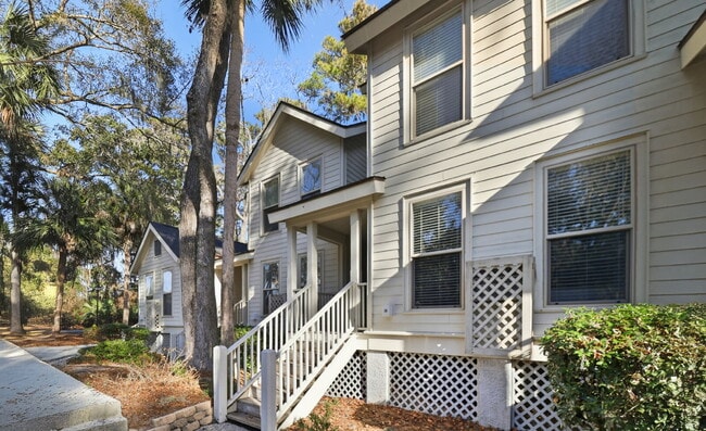 Building Photo - "Coastal Comfort Awaits: Spacious 2-Bed, 2-Bath Furnished Condo in Shipyard on Hilton Head Island!"