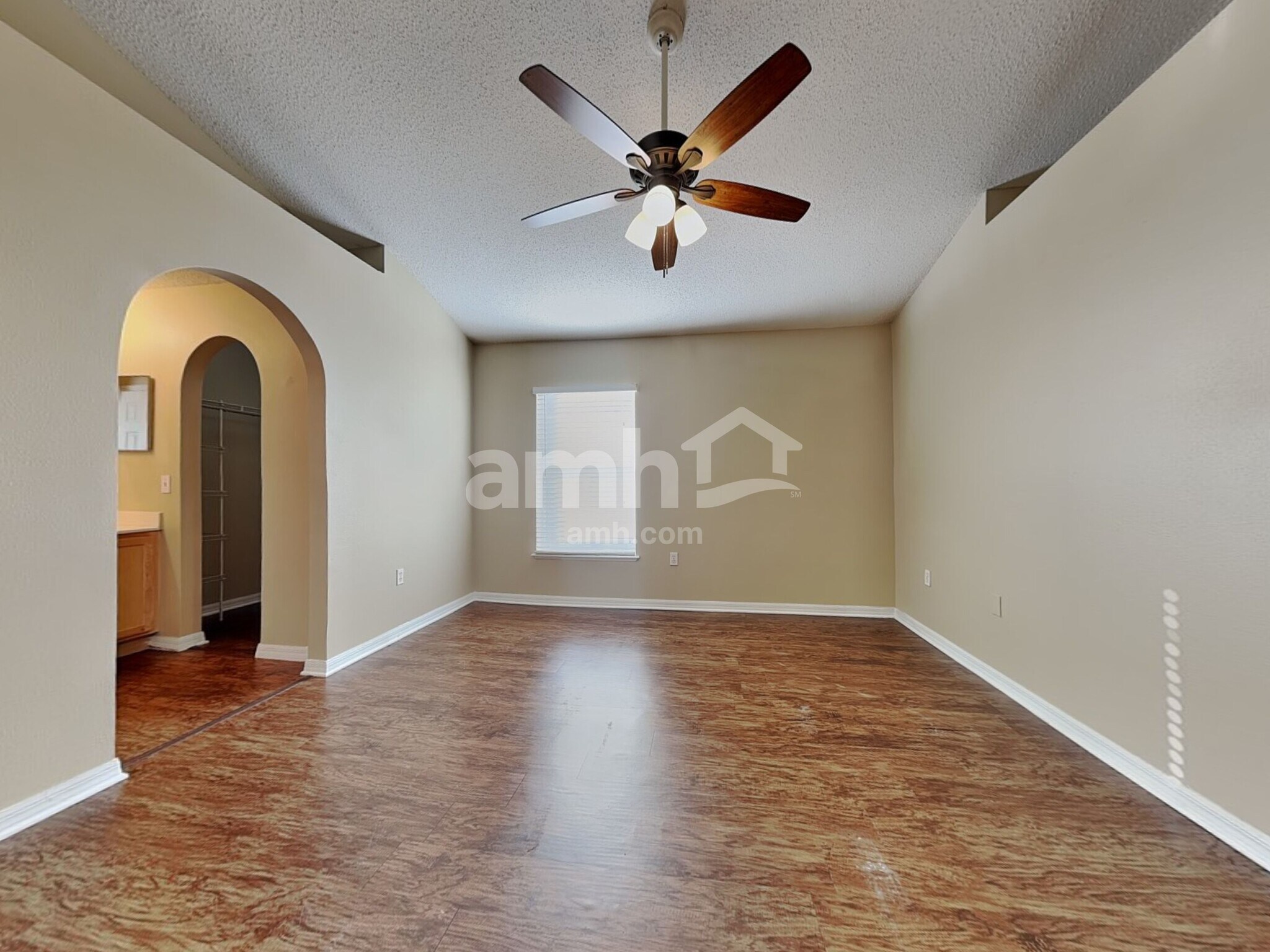 Building Photo - 5920 Rotella Dr