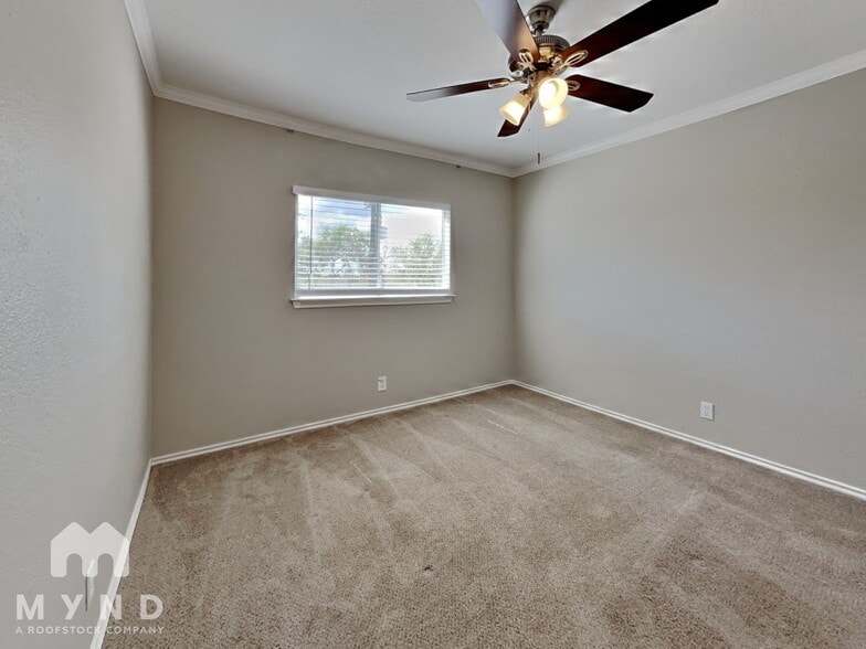 Building Photo - 3511 Candlehead Ln