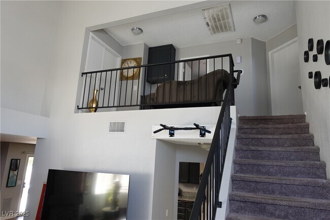 Building Photo - 8015 S Counterpoint Ln