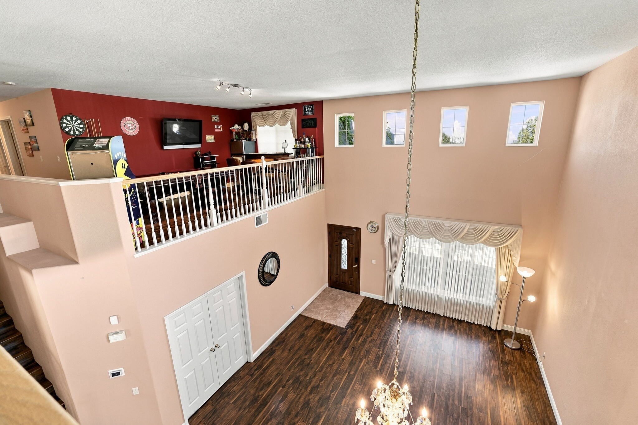 Building Photo - 204 Millbrook Dr