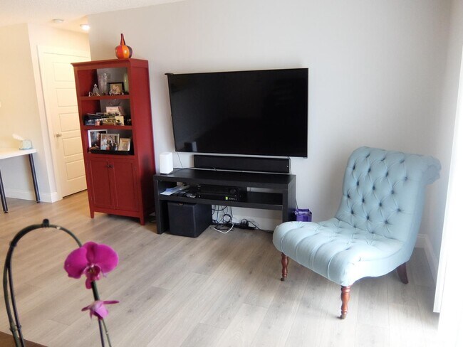 Building Photo - 5307 Ravens Crest Dr