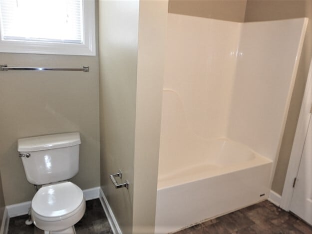 Building Photo - 1565 Cold Spring Dr