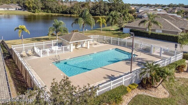 Building Photo - 3750 Aria Dr