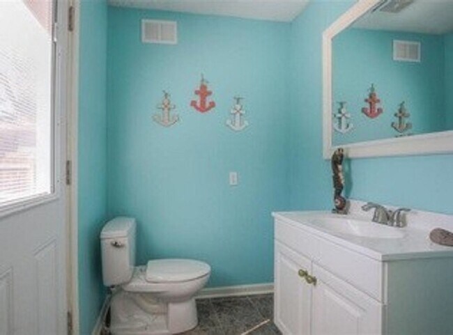 Building Photo - {5611} Updated OP Ranch + Two Car Garage + Fenced Yard and Stamped Concrete Patio Perfect for Spr...