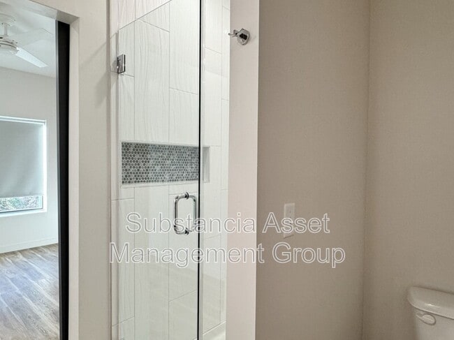 Building Photo - 1665 Midtown Pl