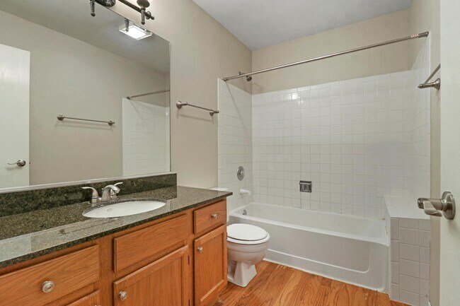 Building Photo - 407 Ballard Dr