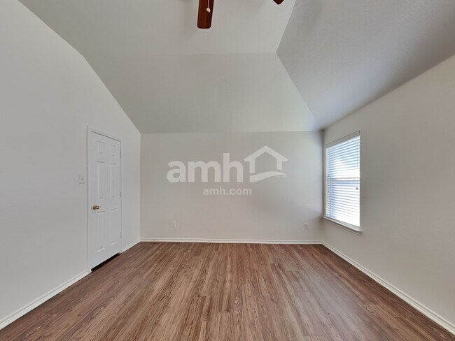 Building Photo - 313 Flowering Plum Ln