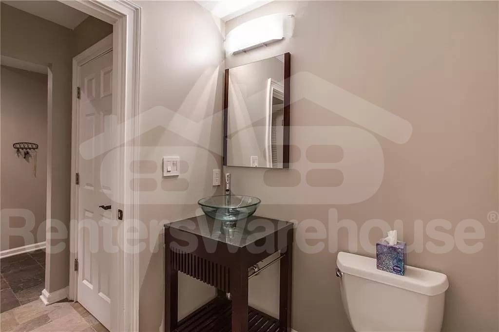 Building Photo - 3275 Lenox Rd NE