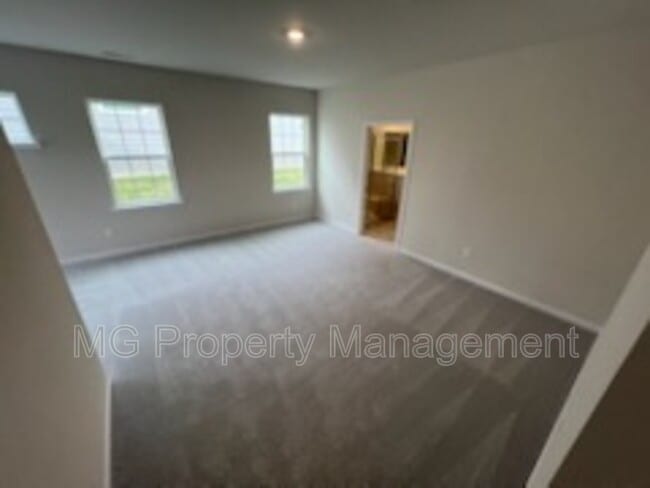 Building Photo - 3024 Findley Rd