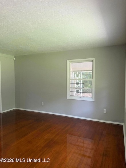 Building Photo - 2745 Marydale Dr