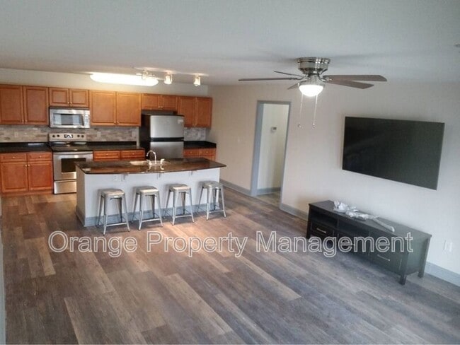 Building Photo - 1611 Muscovy Wy